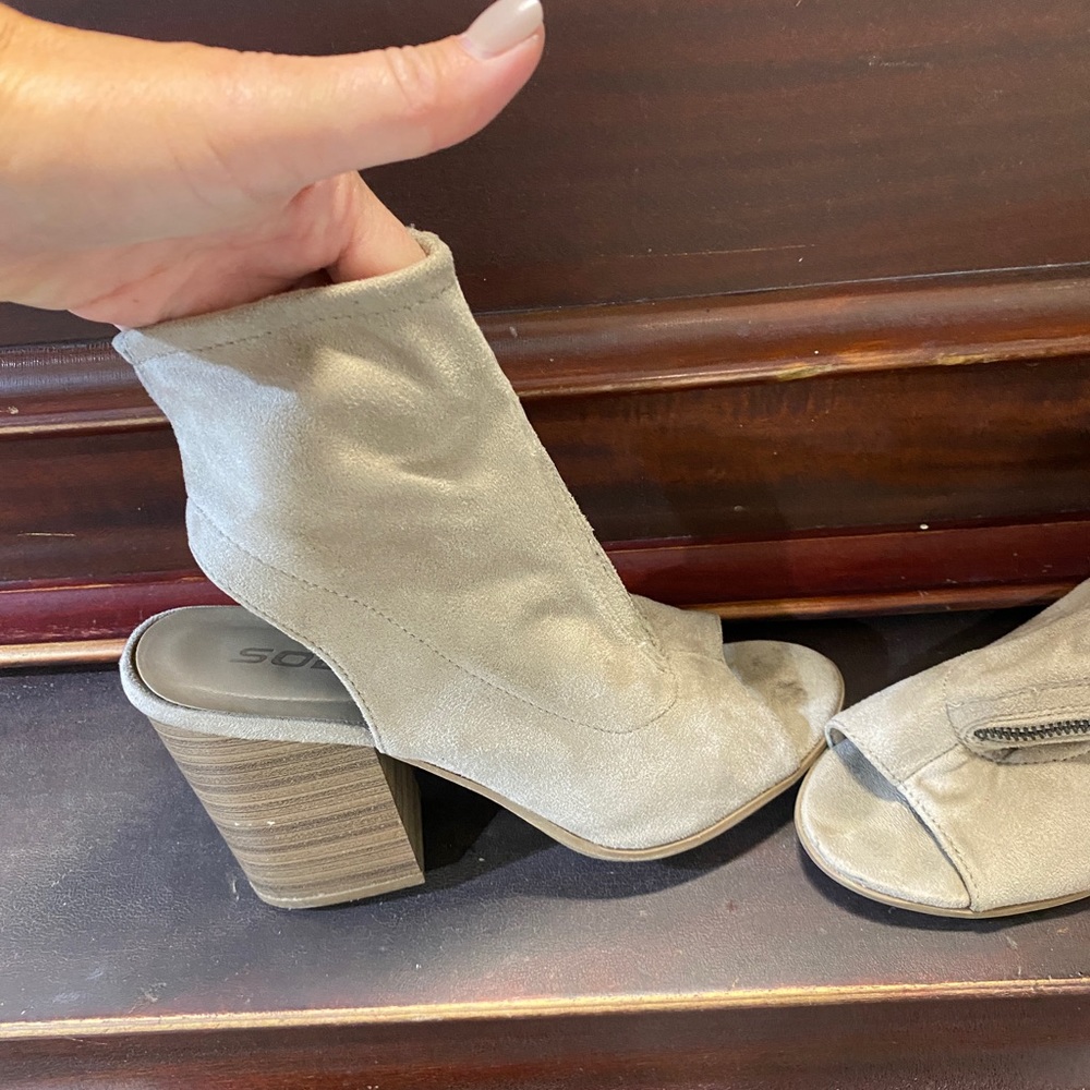 Microsuede sandals tan color